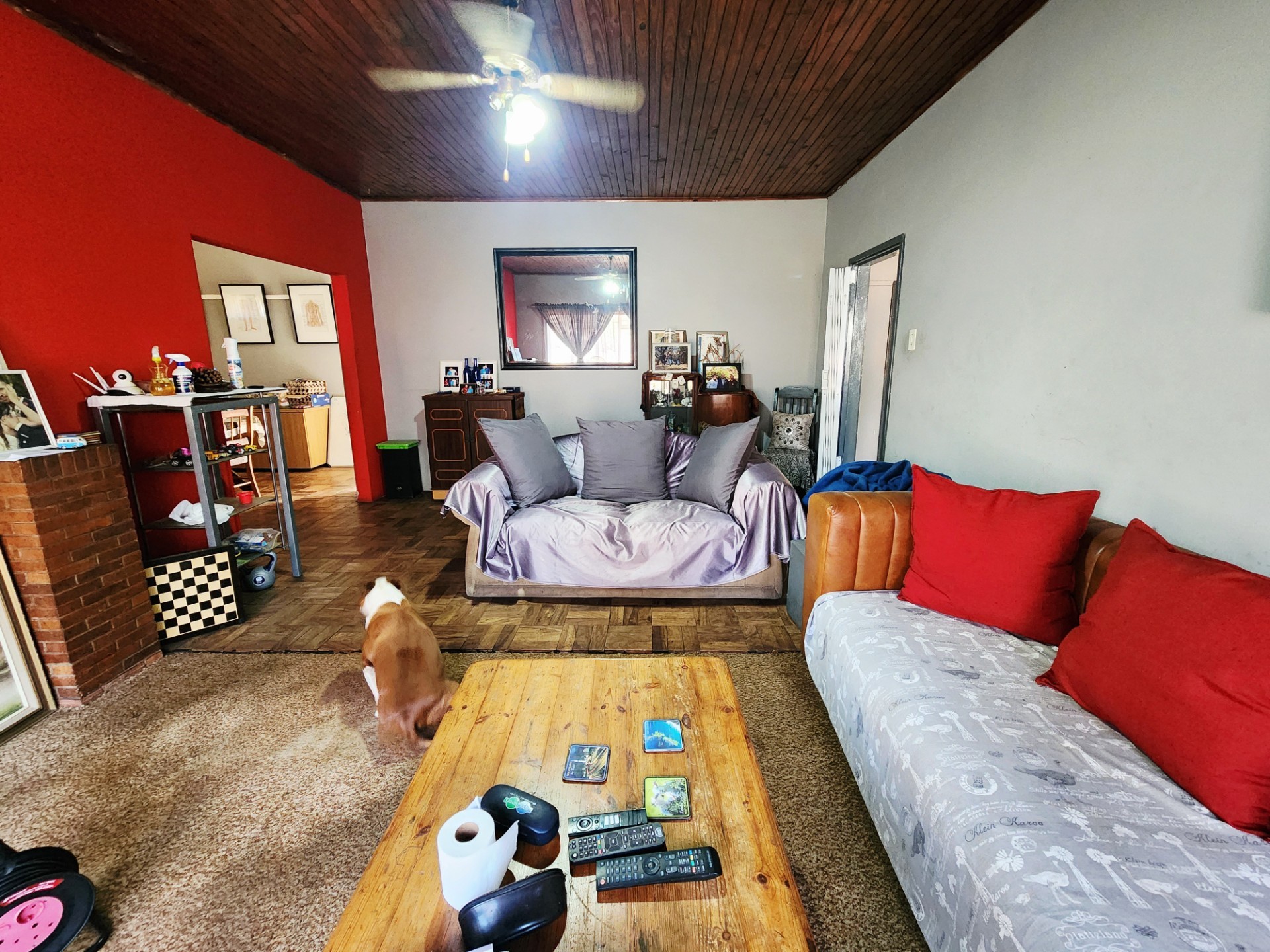 4 Bedroom  House with potential 1 Bedroom Flat Investors Property For Sale