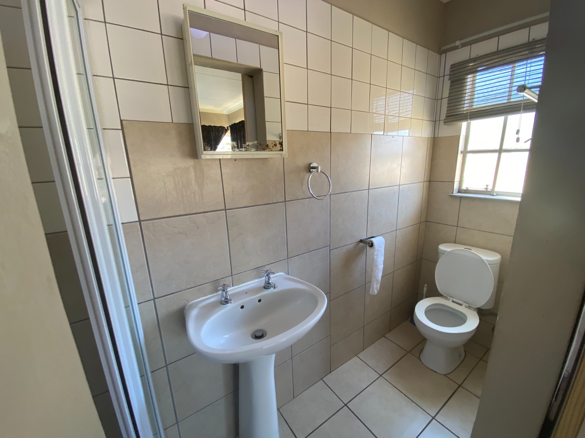 4 Bedrooms / 2 Bathrooms House to Rent in Wacht N Bietjies Kop - R104 Balmoral Road
