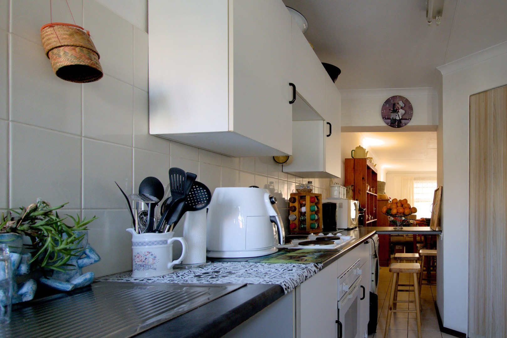 Perfectly priced! Pet-friendly two-bed townhouse - with no stairs!