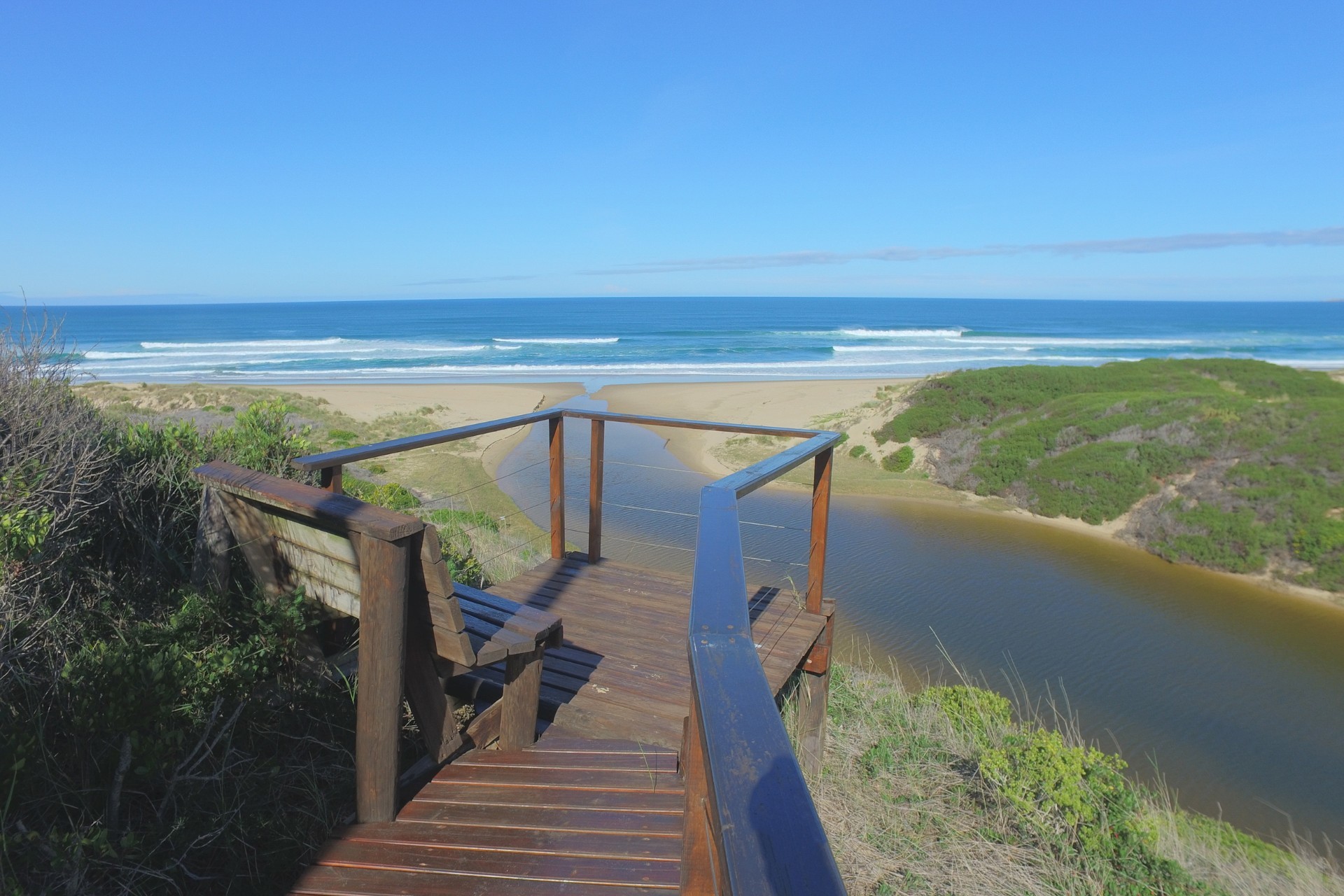 Unlock premium coastal living at Moquini Coastal Estate!