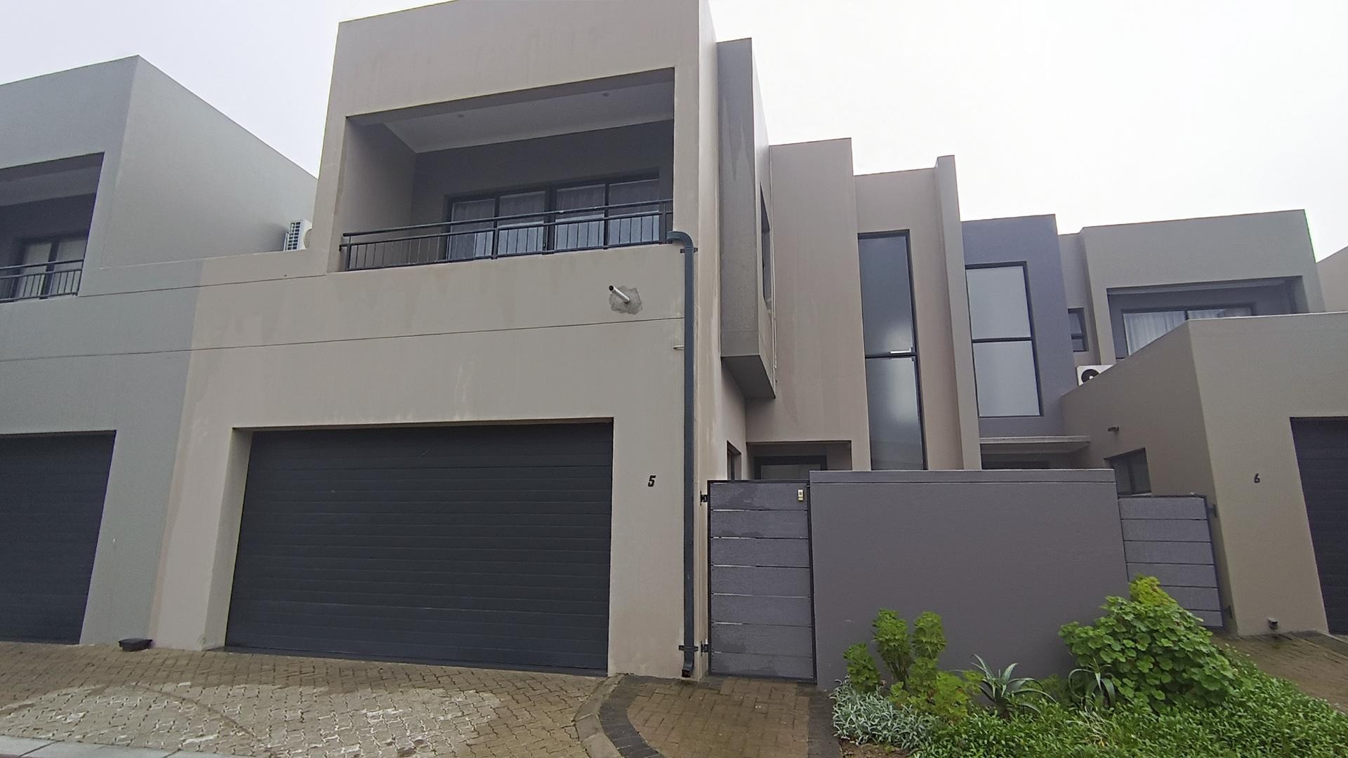 Prime Property in Sandown Blouberg For Sale