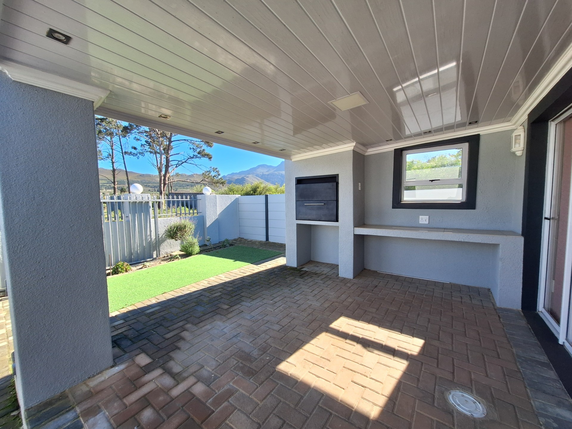 House For Sale in Bot River