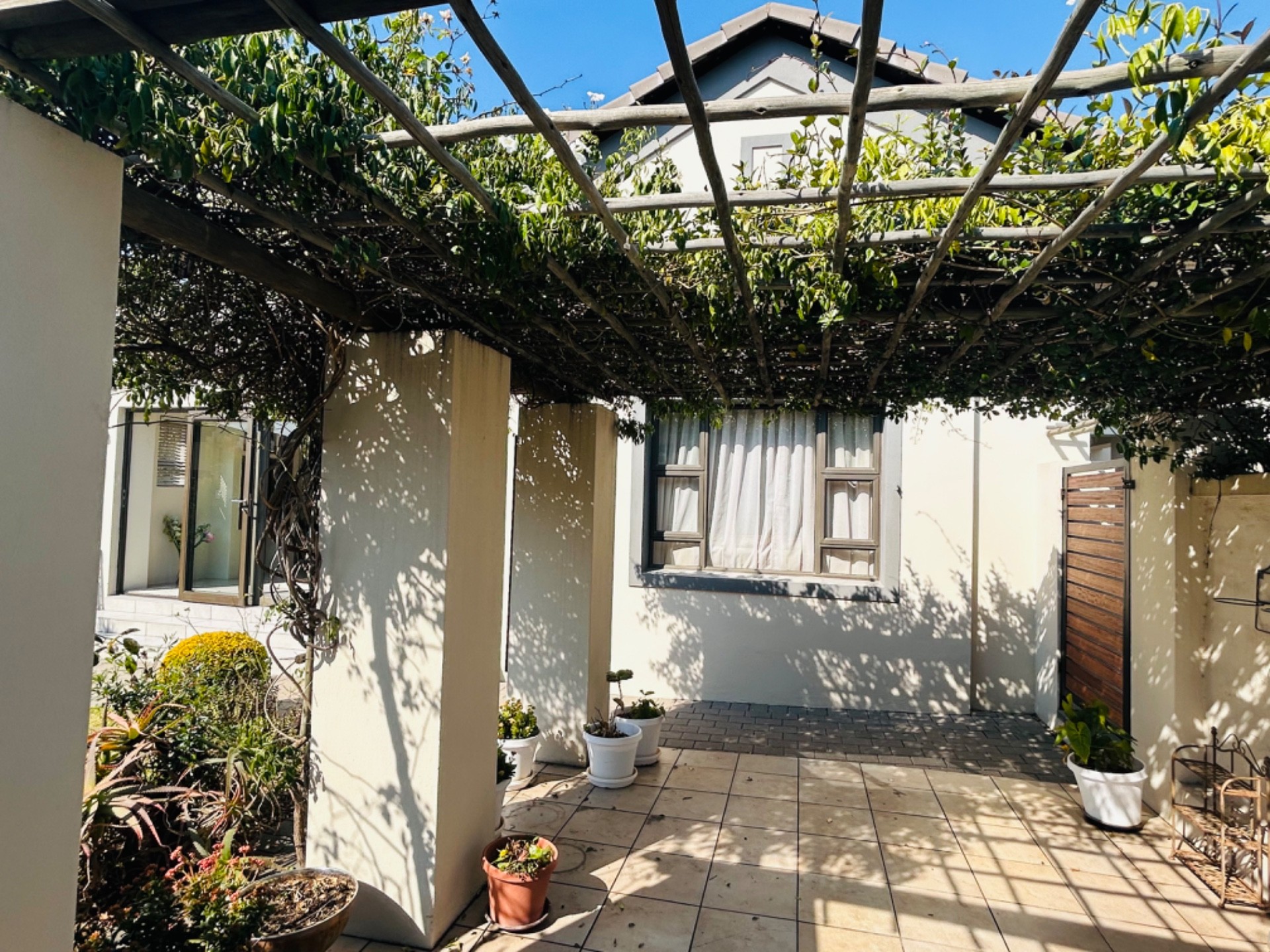 House For Sale in Blue Valley Golf Estate, Centurion