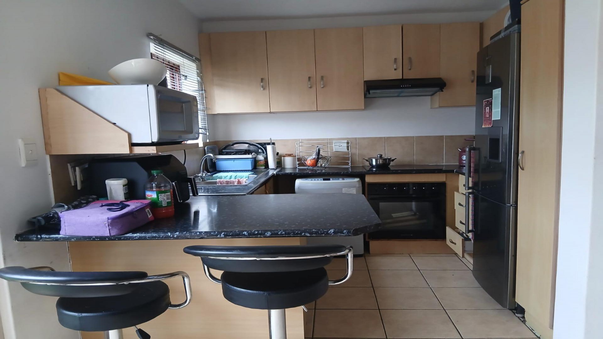 3-Bedroom Townhouse for Sale - Distressed Property Opportunity!