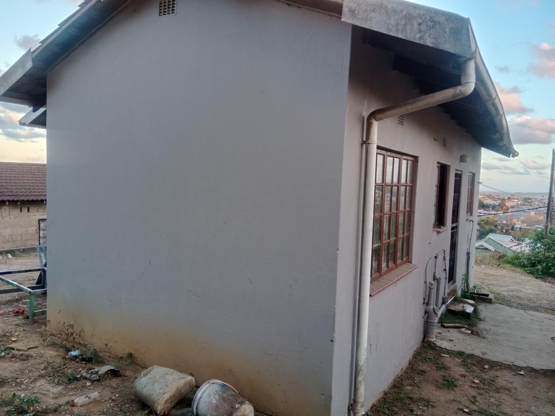 House For Sale in Lovu, Kingsburgh, KwaZulu Natal