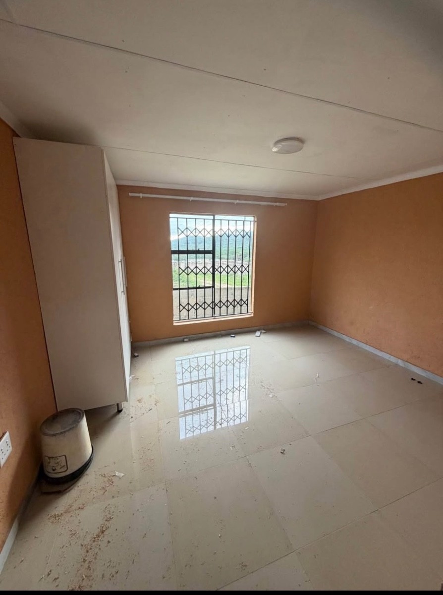 2 Bedrooms To Rent in Karino, Nelspruit