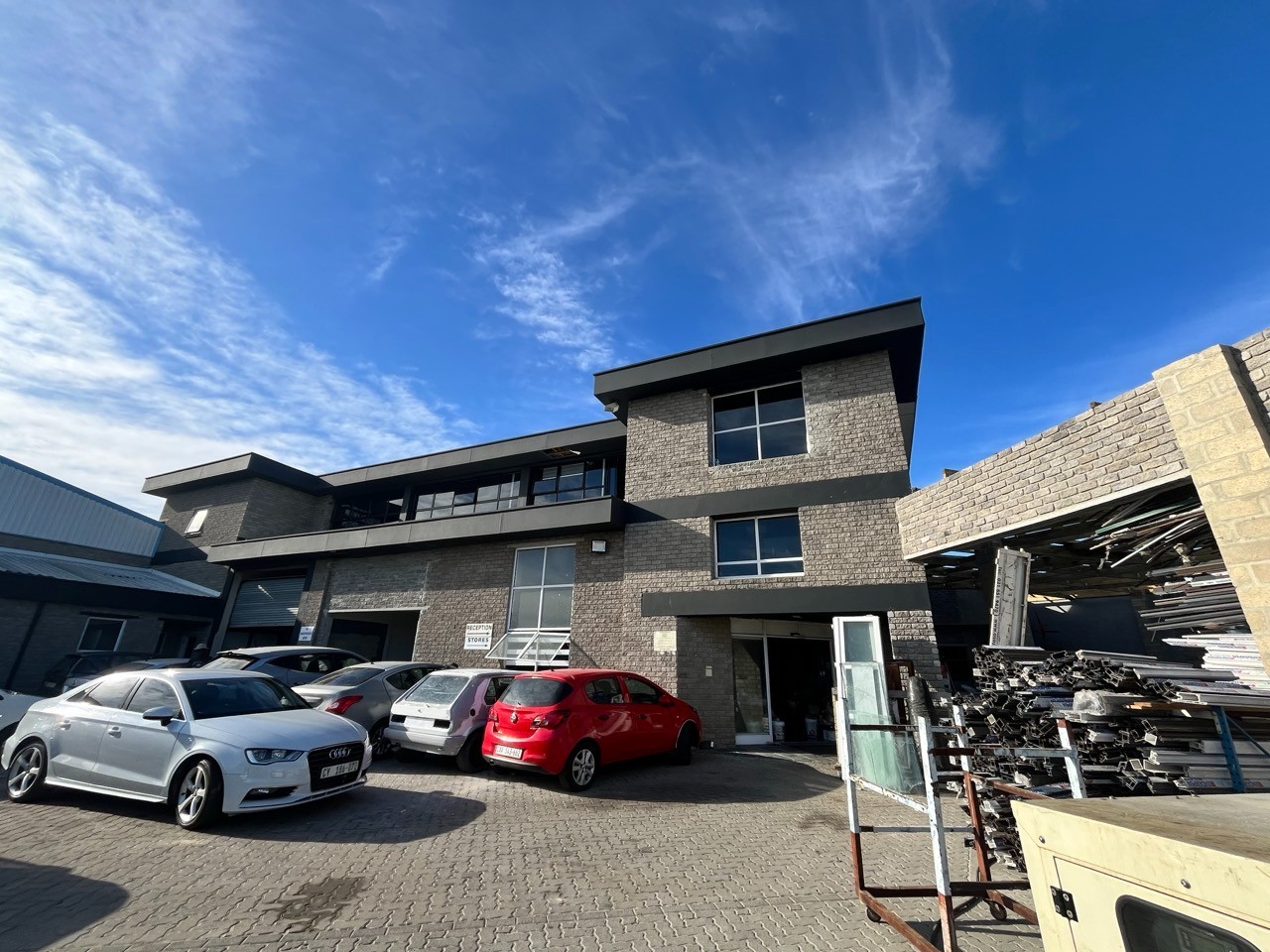 Industrial Property For Sale in Killarney Gardens, Milnerton