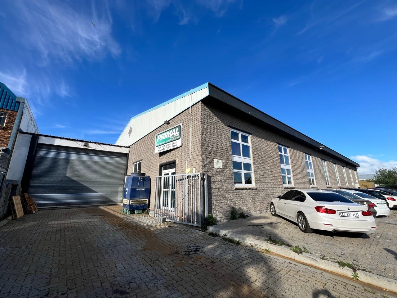 Industrial Property For Sale in Killarney Gardens, Milnerton