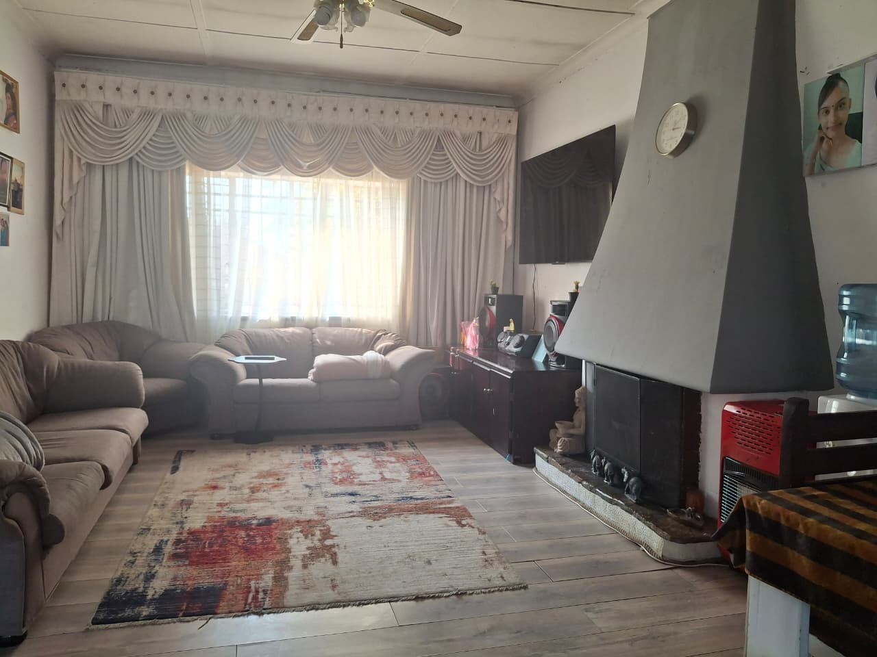 4 Bedroom House For Sale in Roseacre Johannesburg Gauteng