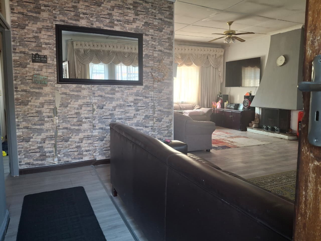 4 Bedroom House For Sale in Roseacre Johannesburg Gauteng