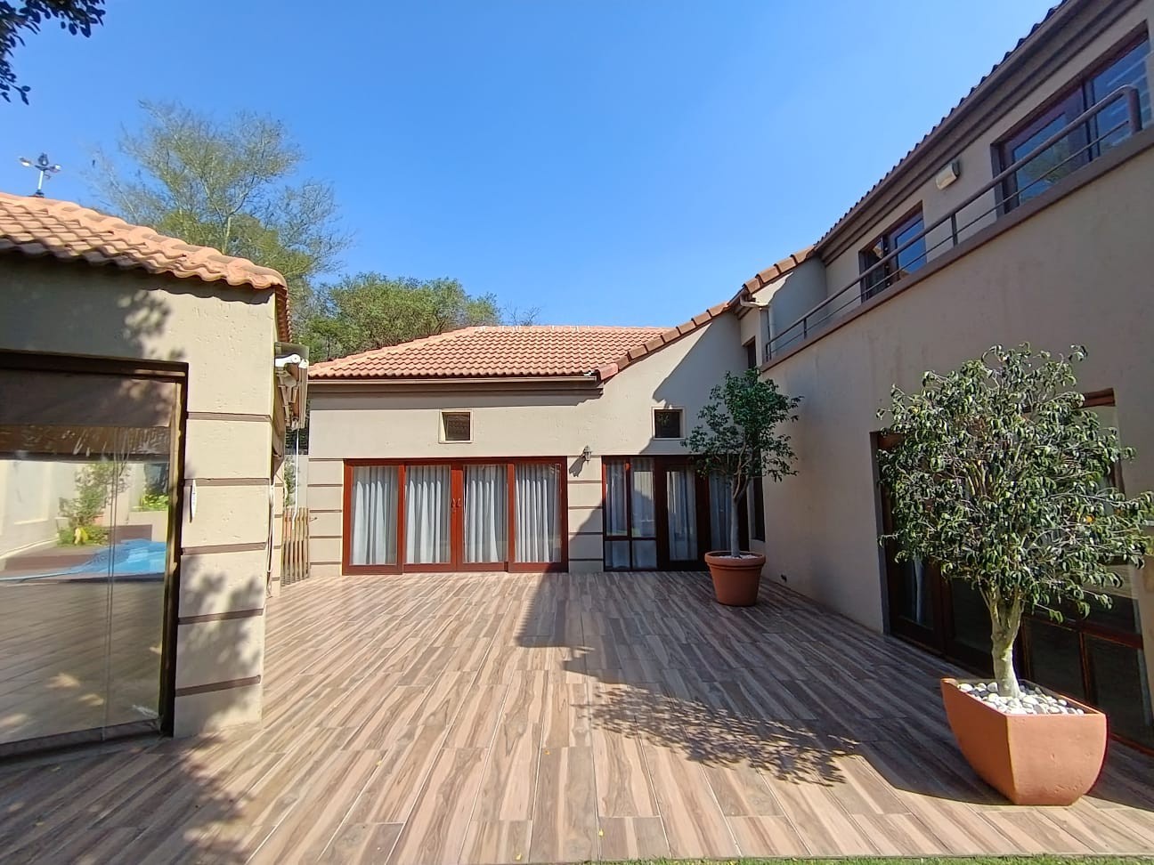 House For Sale in Lonehill, Sandton