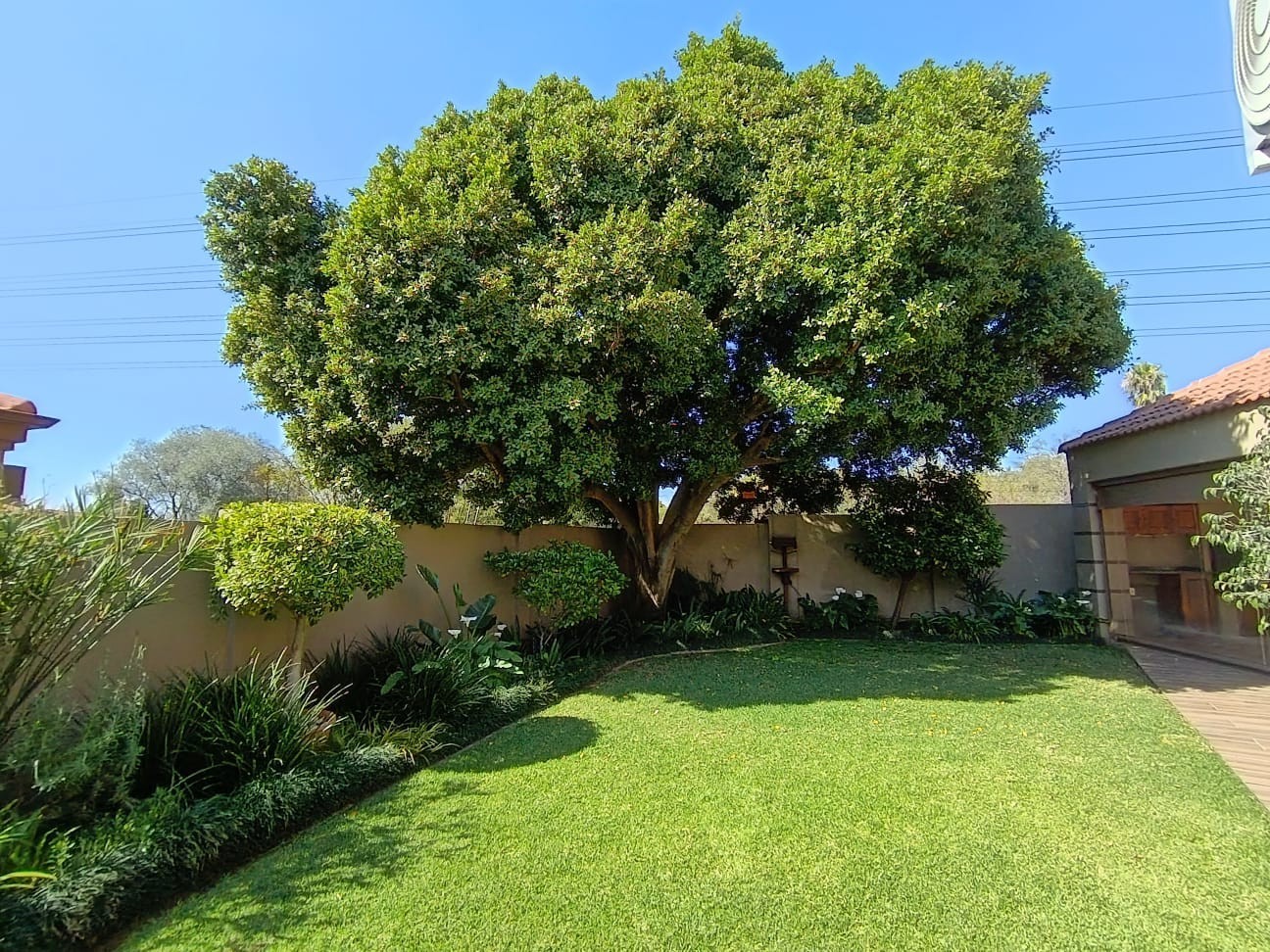 House For Sale in Lonehill, Sandton