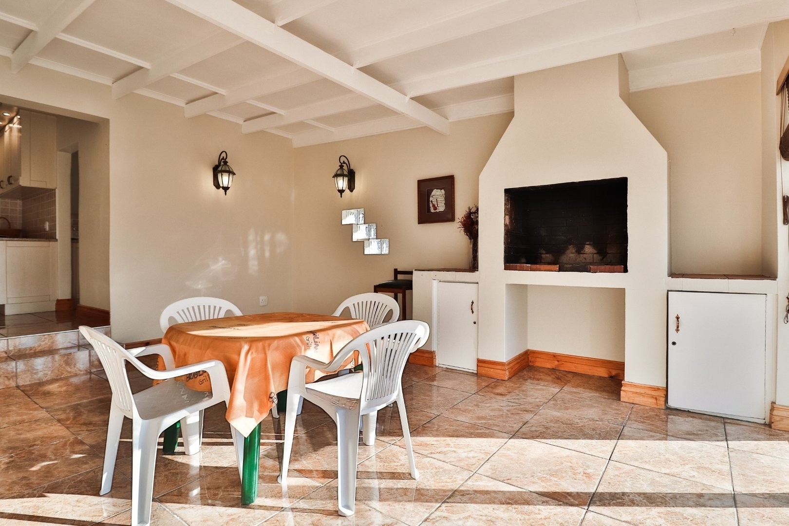 The Perfect Hartenbos Retreat: Wooden Floors Chef’s Kitchen