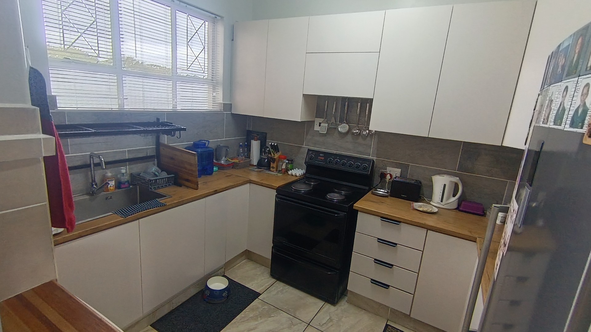 Charming Apartment For Sale in Margate, KwaZulu Natal