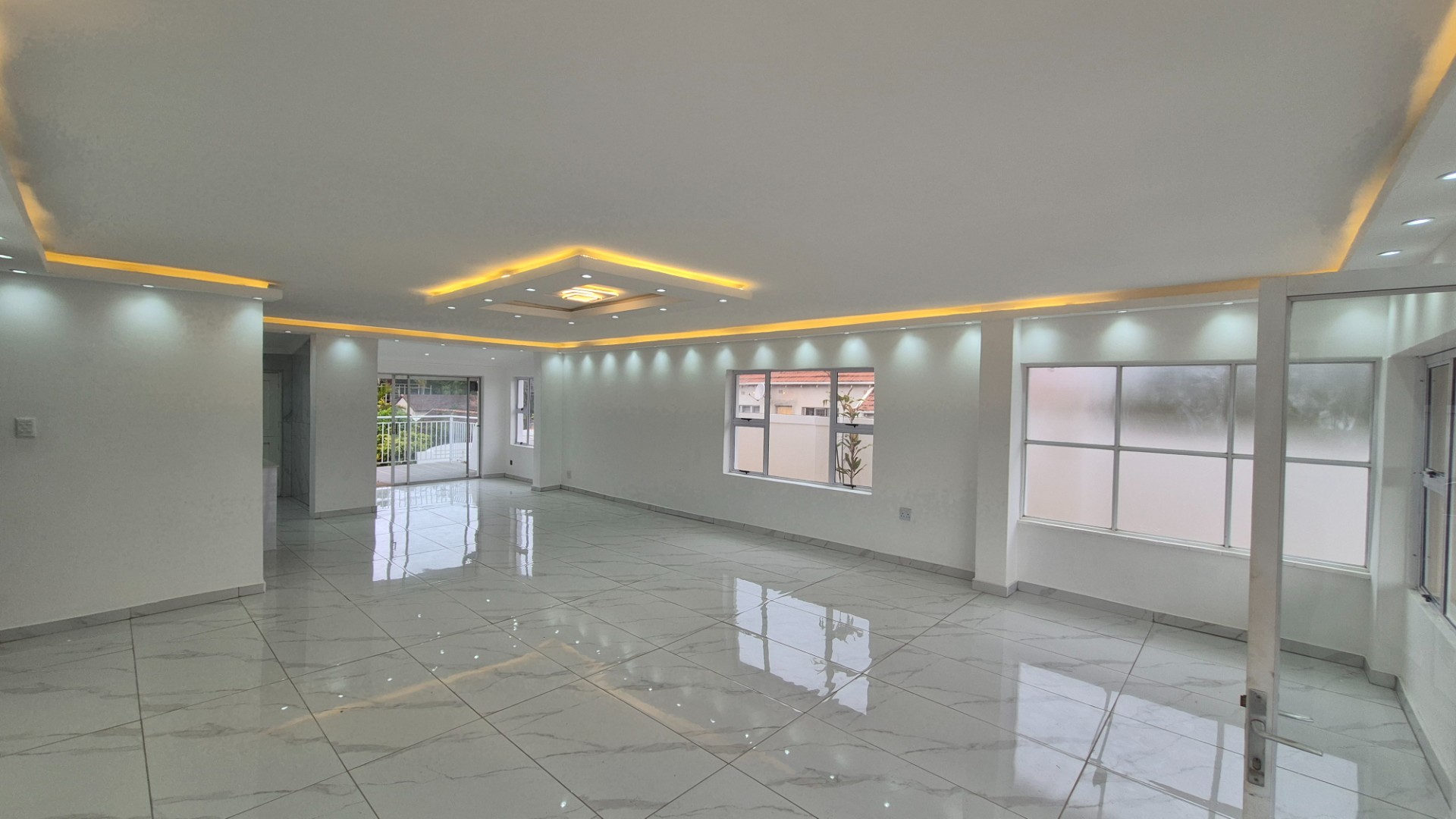 MARINE DRIVE - Modern house for sale, Bluff, Durban, KwaZulu Natal