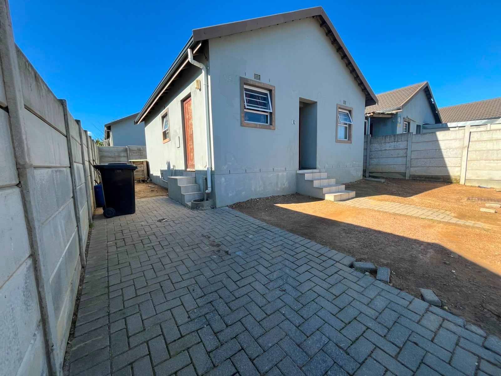 House For Sale in Groenheuwel, Paarl