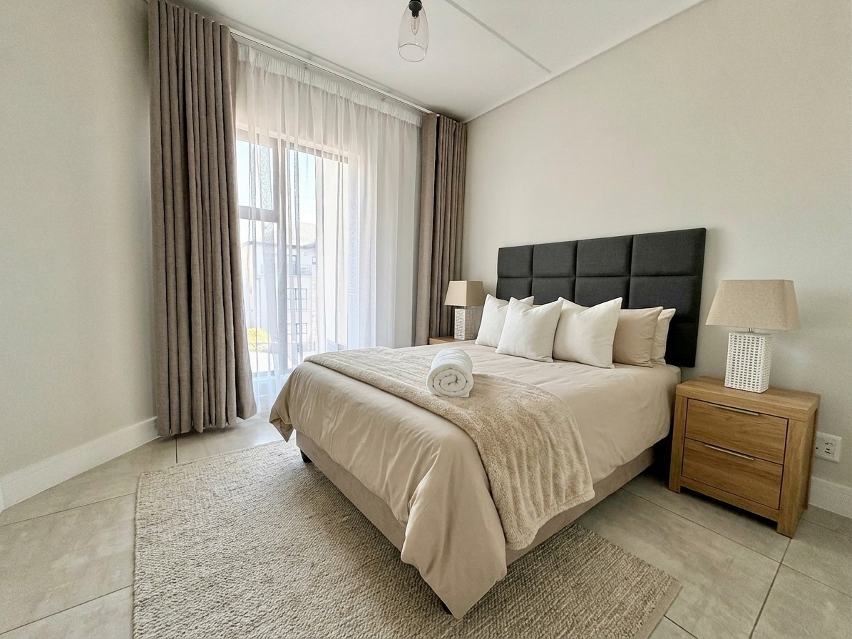 Elegant Signature Series 3-Bedroom Apartment for Sale - Prime Investment Opportunity
