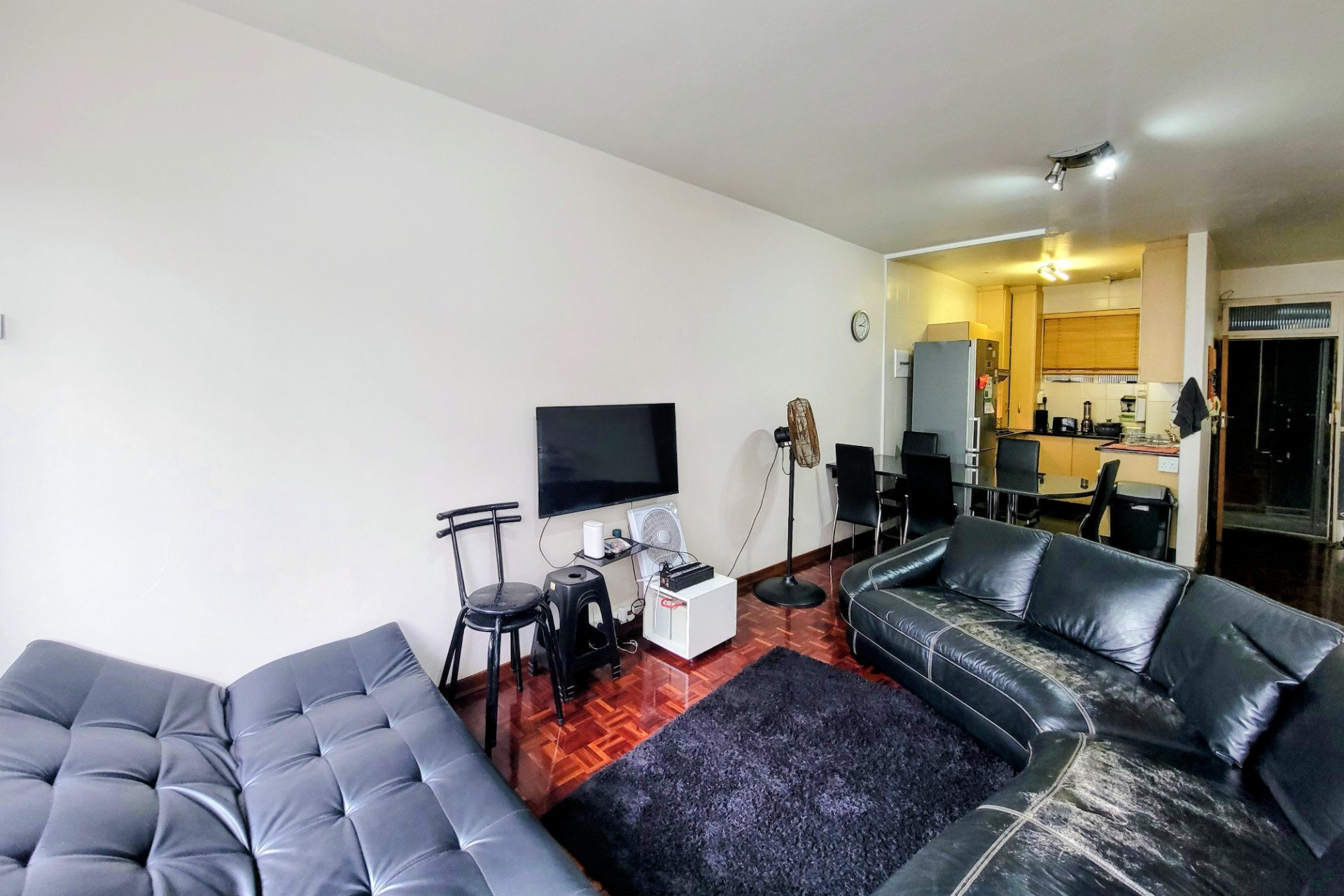 Apartment for sale in North Beach, Durban, KwaZulu Natal, 70 m²
