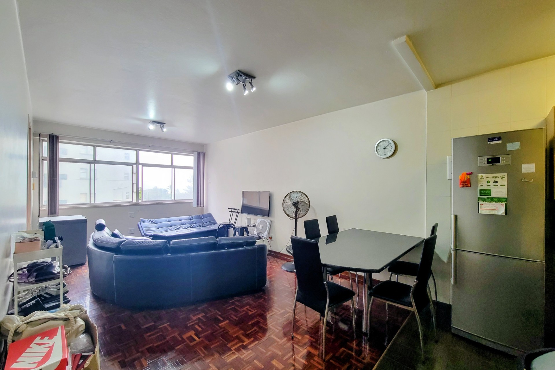 Apartment for sale in North Beach, Durban, KwaZulu Natal, 70 m²