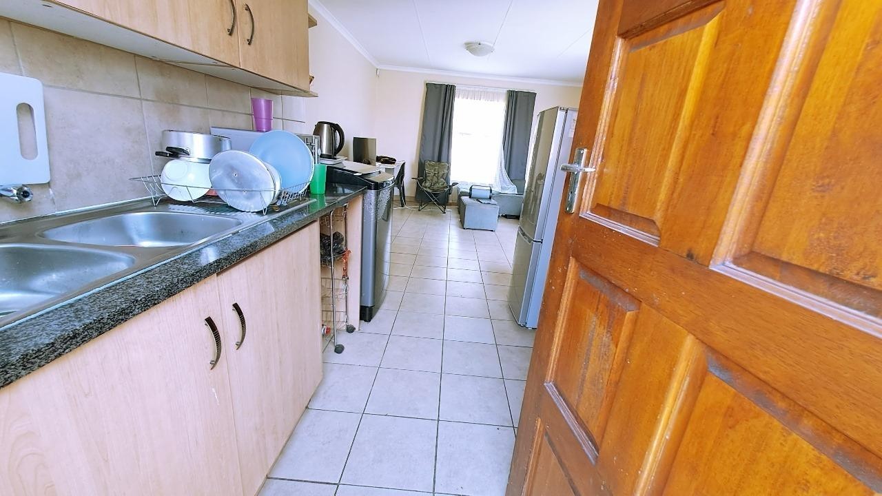 3 Bedroom House For Sale in Thatch Hill Estate,Centurion