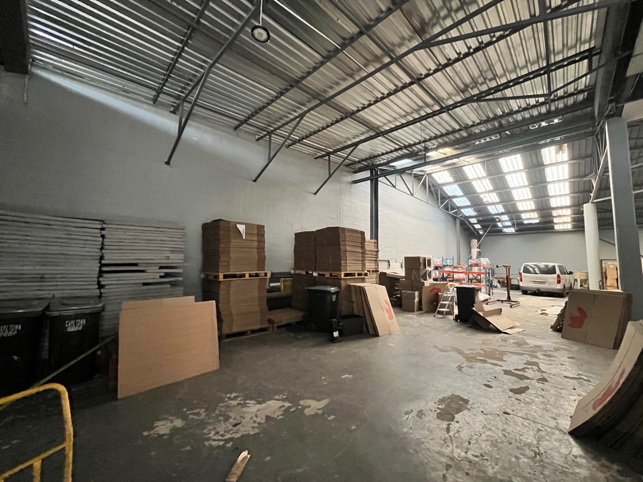 Industrial Property To Rent in Killarney Gardens, Milnerton