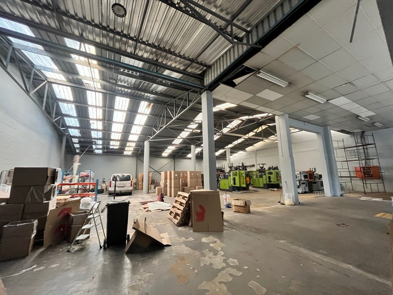 Industrial Property To Rent in Killarney Gardens, Milnerton