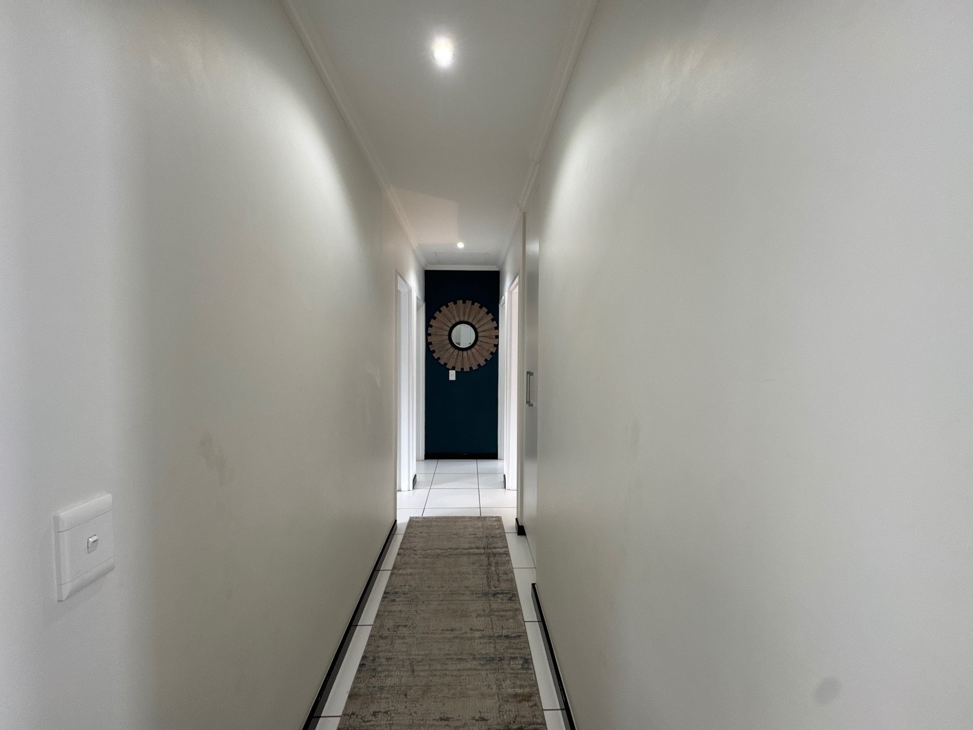 Apartment To Rent in Paulshof, Sandton