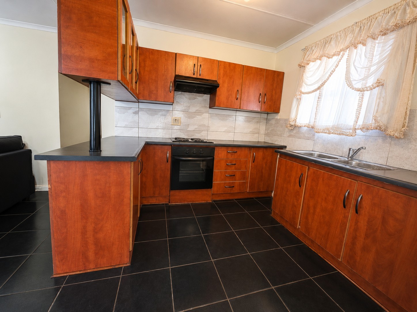 The Perfect Place to Call Home: 3 Bedroom House for Sale in Grassland, Bloemfontein