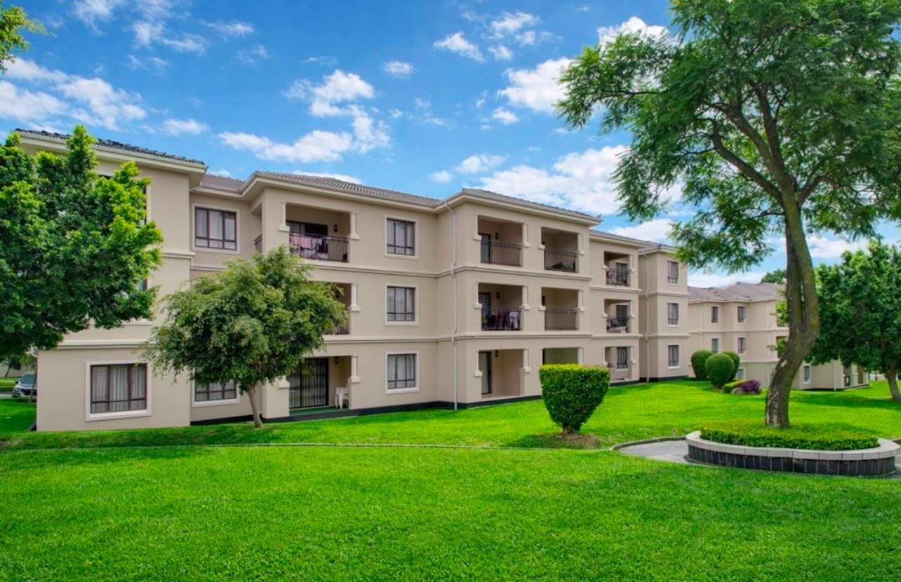 Apartment To Rent in Broadacres, Sandton