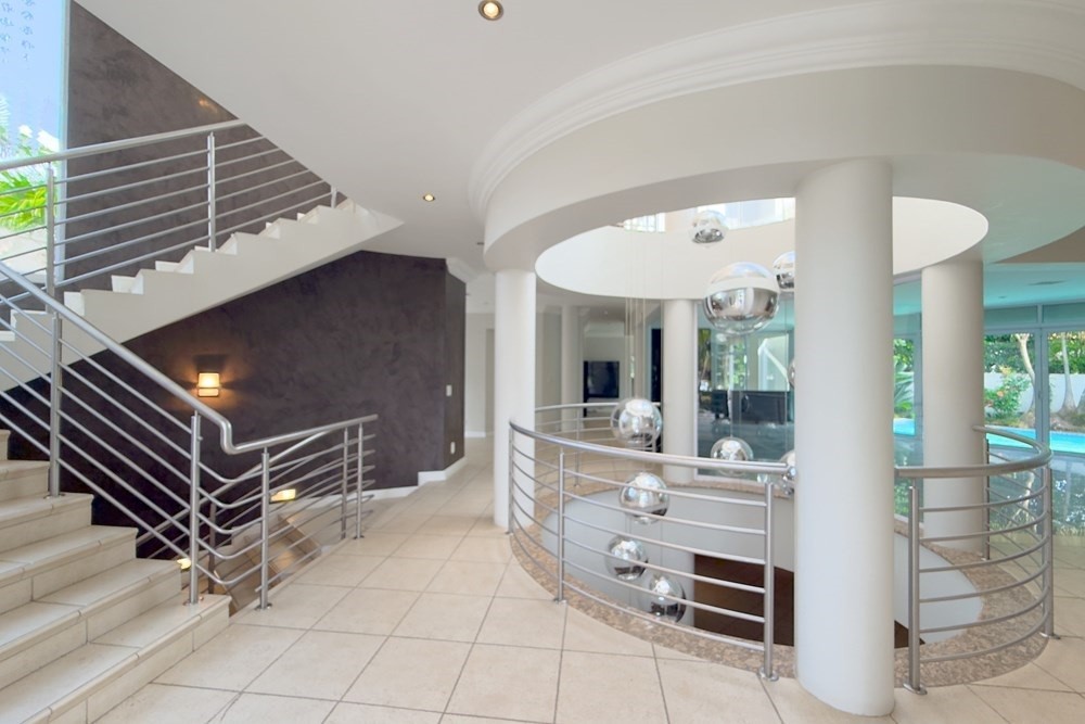 Exquisite Designer Residence with Basement in Prestigious Dainfern Golf Estate