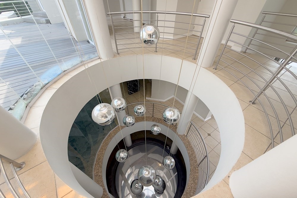 Exquisite Designer Residence with Basement in Prestigious Dainfern Golf Estate