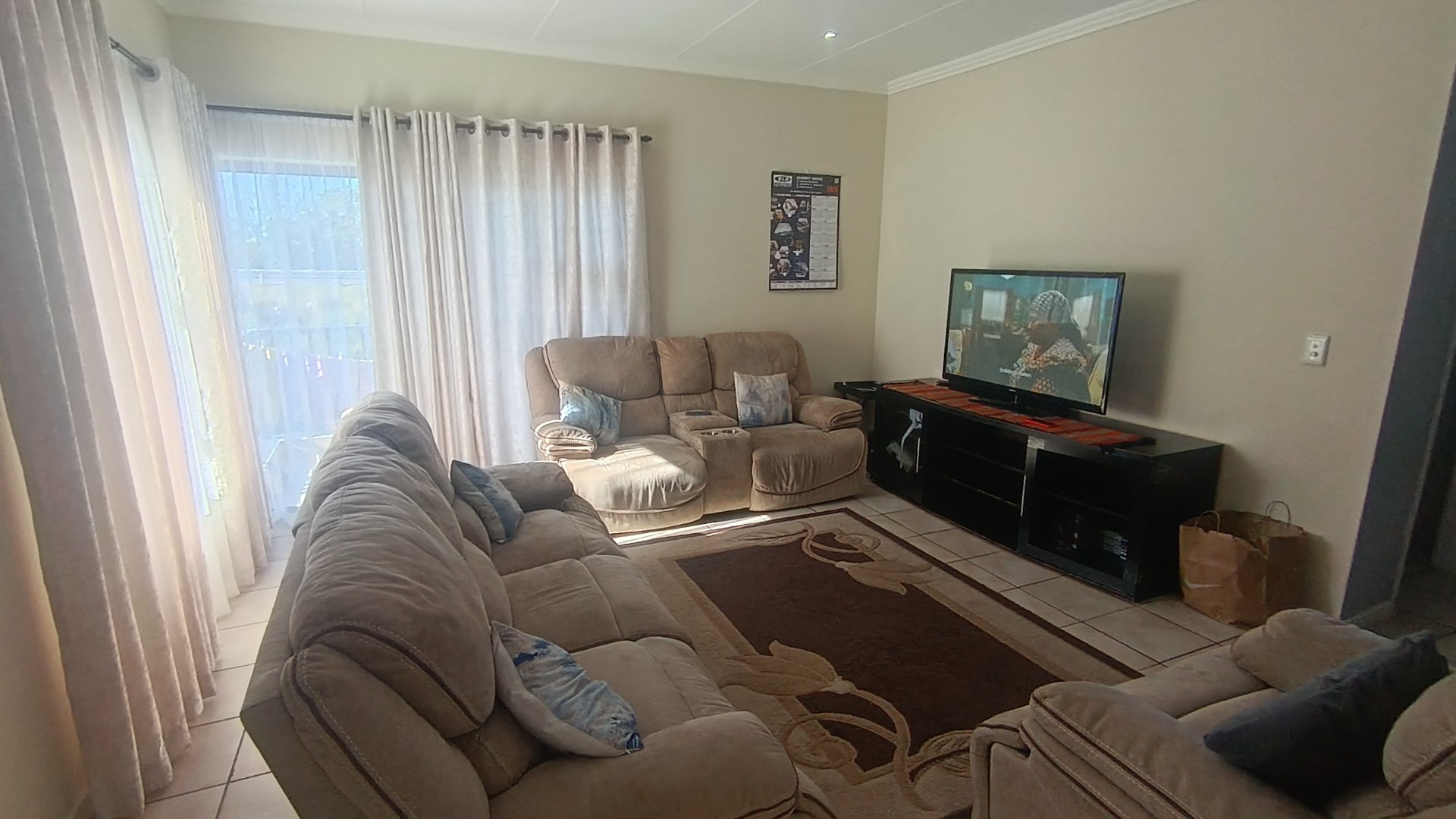Perfect Young Family Apartment For Sale, Shelly Beach, KZN