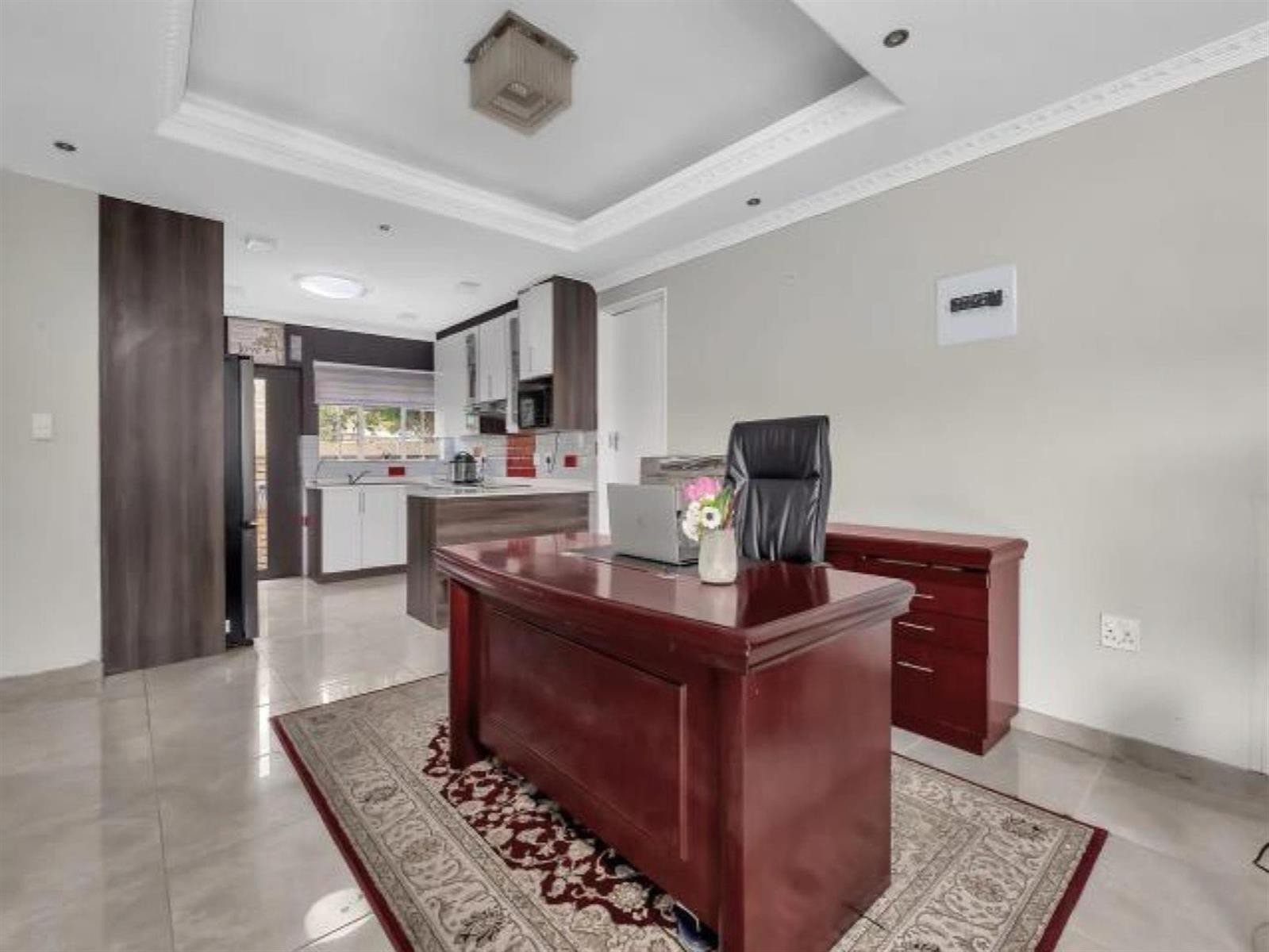 Townhouse For Sale in Sundowner, Randburg