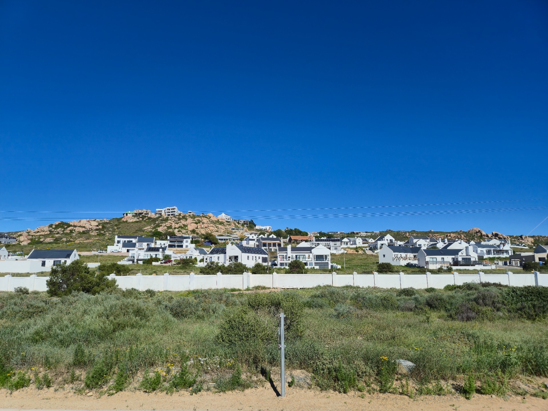 Beach estate vacant stand