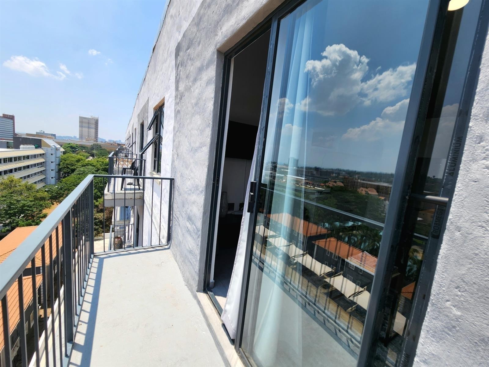Immaculate Fully Furnished Bachelor's 7th Floor Apartment to Rent at The Base, Ferndale
