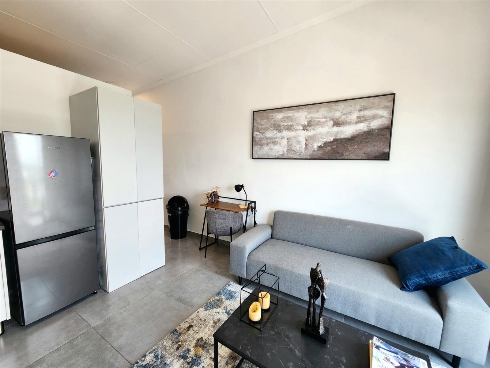 Immaculate Fully Furnished Bachelor's 7th Floor Apartment to Rent at The Base, Ferndale
