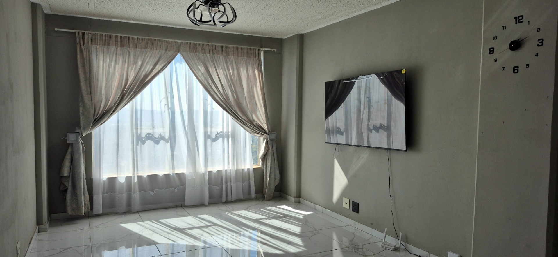 Newly Renovated 2 Bedroom Apartment to Rent at Chambord Apartments, La Montagne, Pretoria