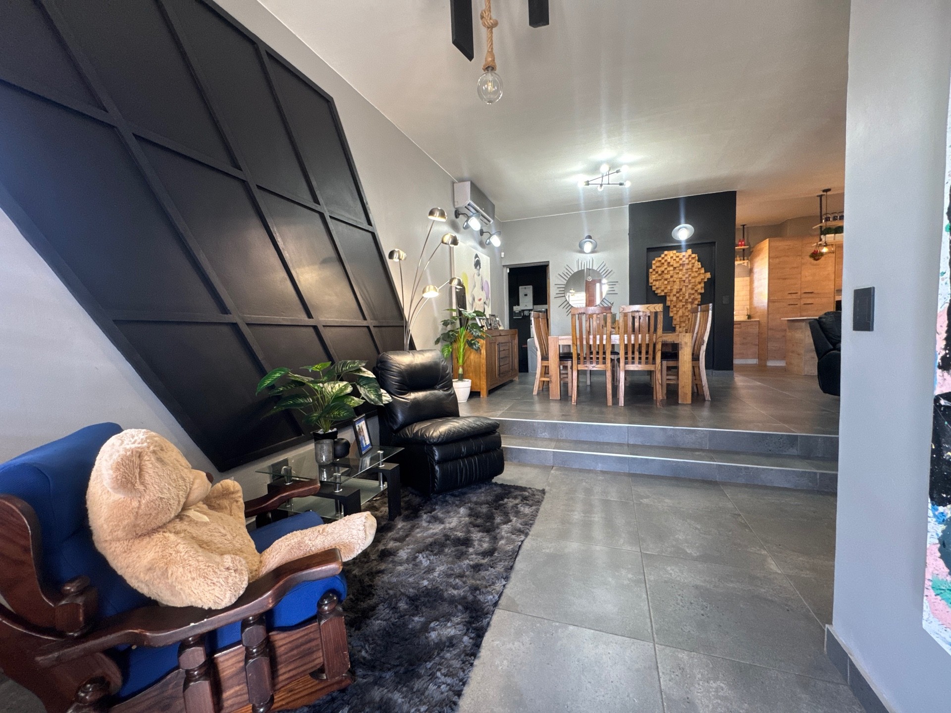 House For Sale in Paulshof, Sandton