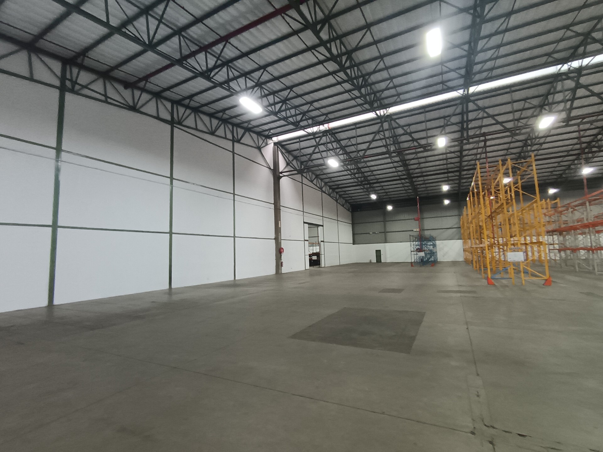 Warehouse To Rent in New Germany, Pinetown, KwaZulu Natal