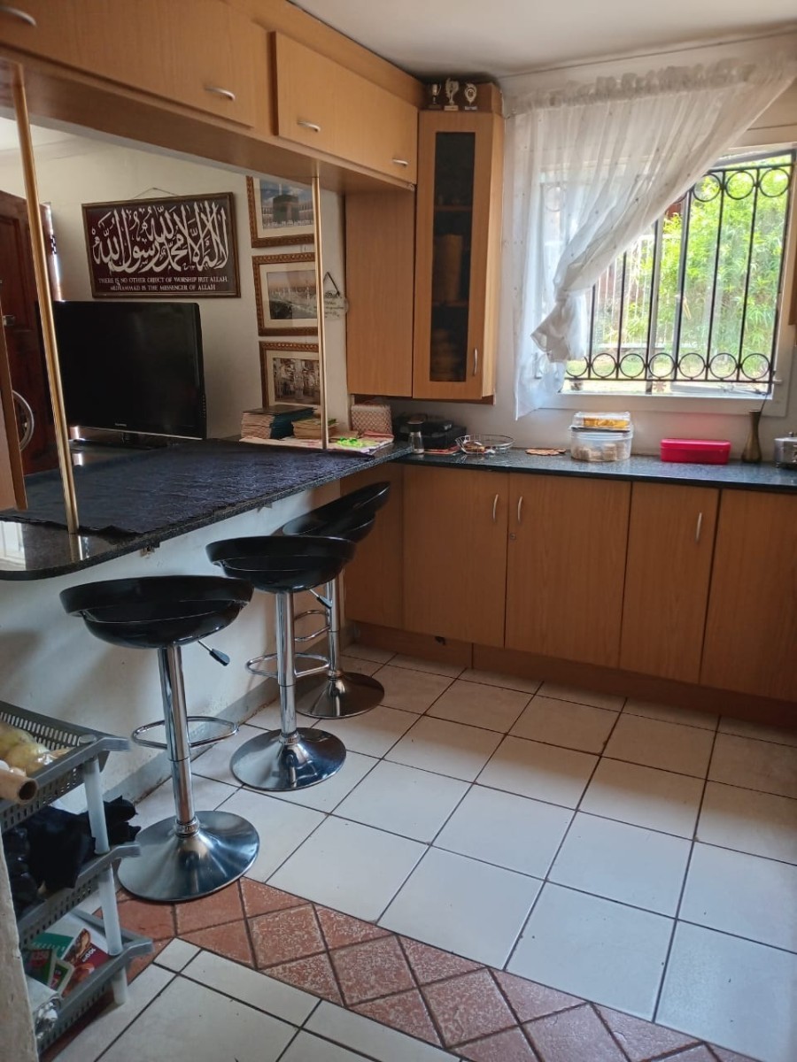 House For Sale Lotus garden