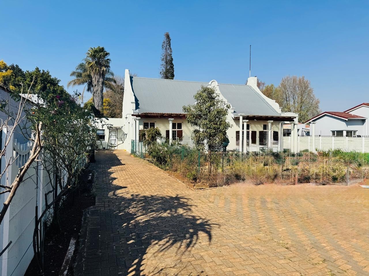 House To Rent in Lakefield, Benoni- R14 999- Available Immediately