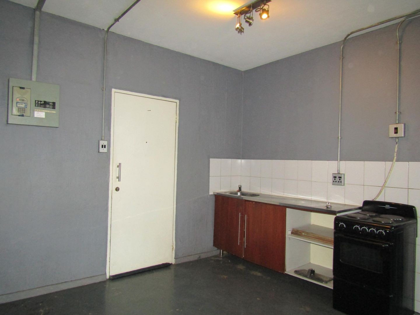 Apartment For Sale in Johannesburg Central, Johannesburg