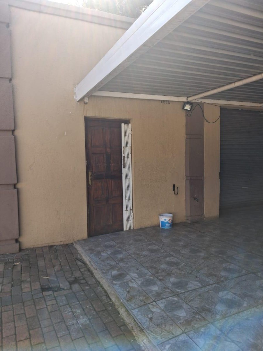 Cottage To Rent in Parkdene, Boksburg- R5 500- Available Immediately