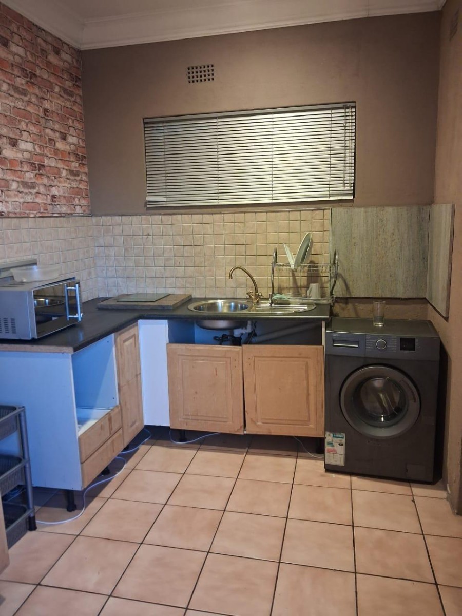 Cottage To Rent in Parkdene, Boksburg- R5 500- Available Immediately