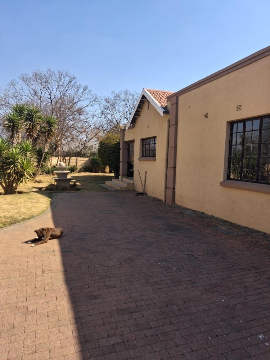 Cottage To Rent in Parkdene, Boksburg- R5 500- Available Immediately