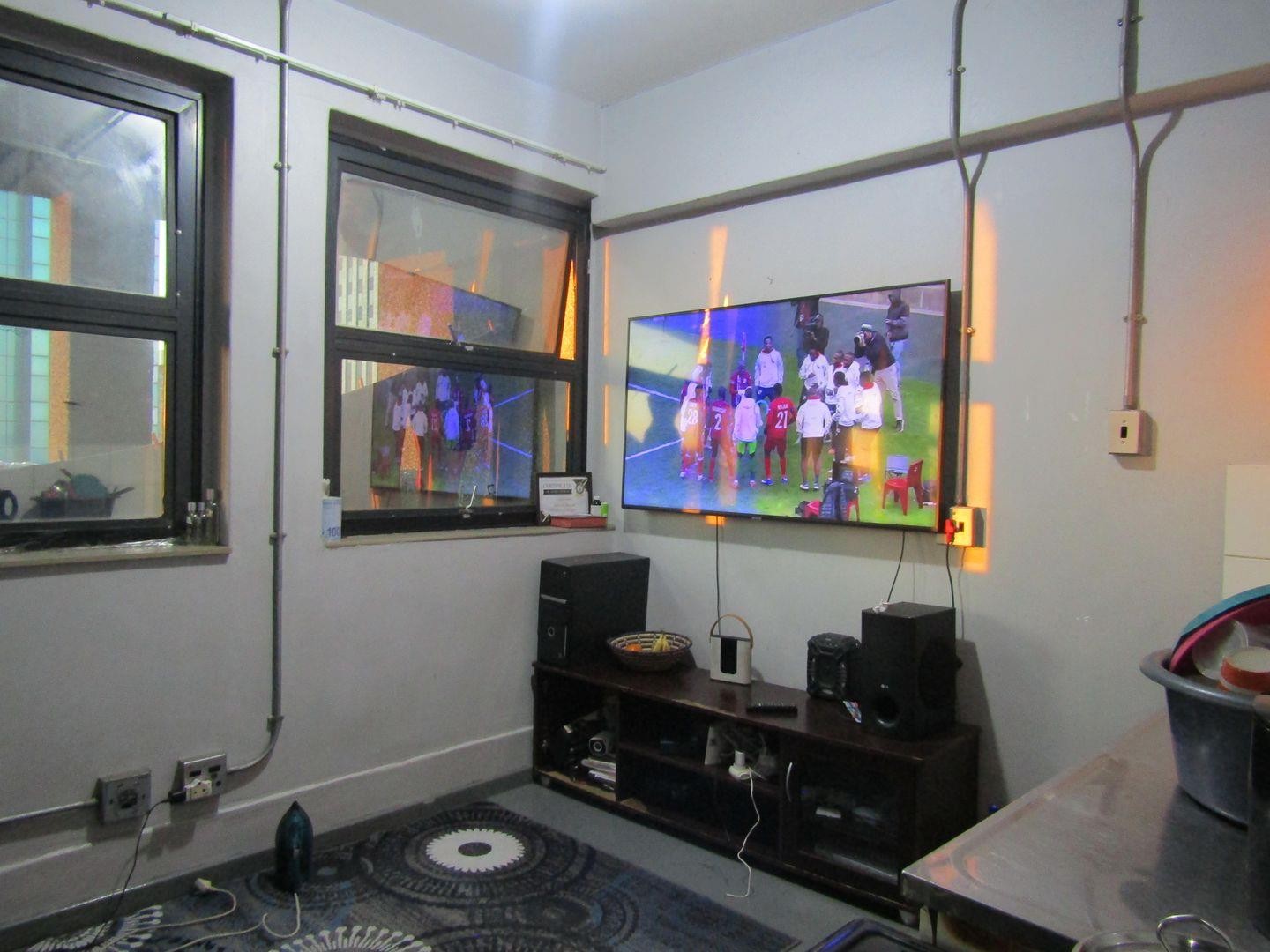 Apartment For Sale in Johannesburg Central, Johannesburg