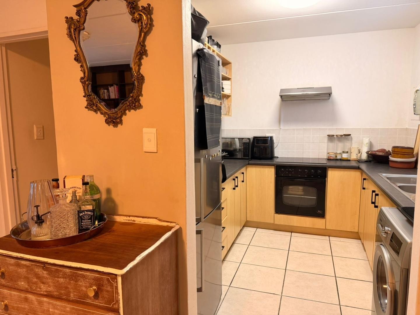 Spacious 2 Bedroom Garden Apartment