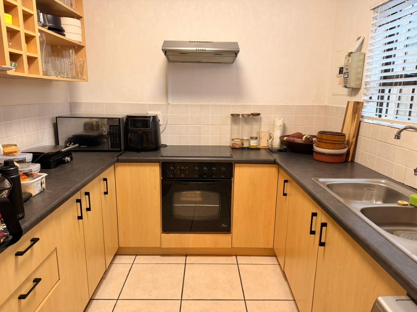 Spacious 2 Bedroom Garden Apartment