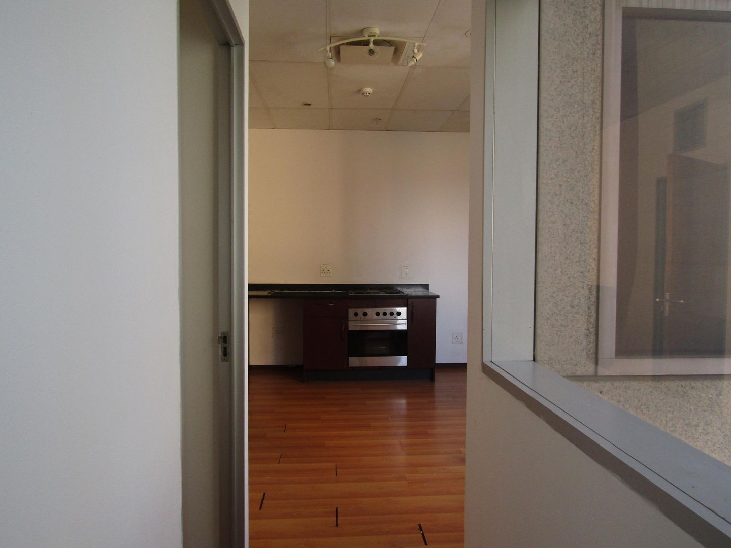 Apartment For Sale in Johannesburg Central, Johannesburg