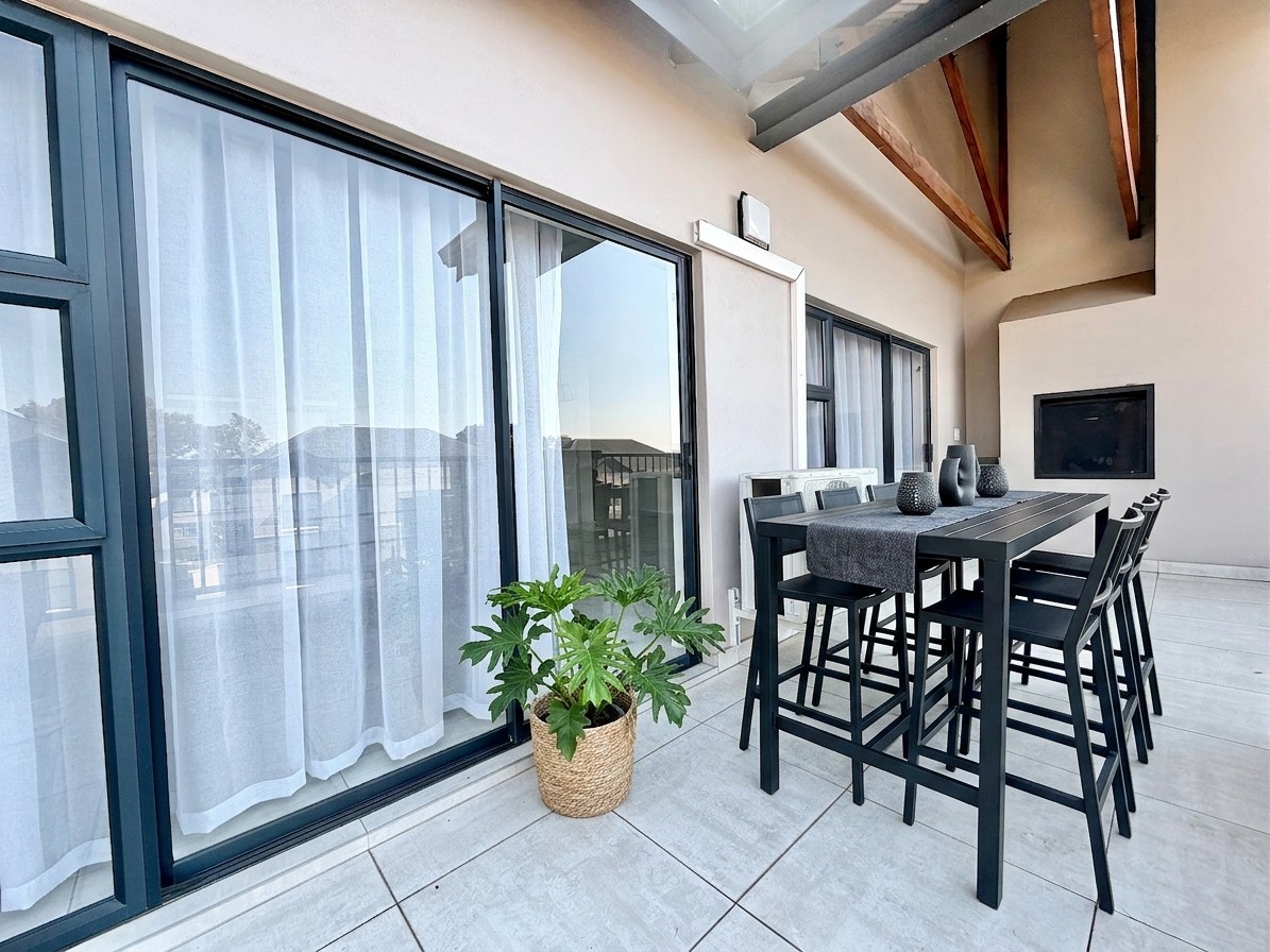 Elegant Signature Series 3-Bedroom Apartment for Sale - Prime Investment Opportunity